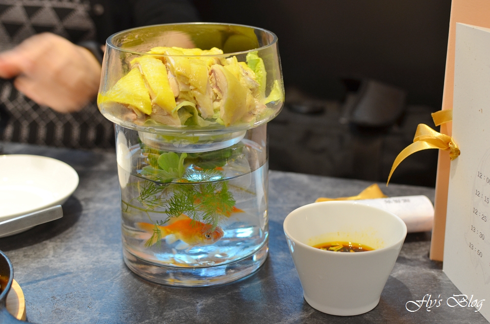 飯Bar Station，在信義微風裡享受一段美味的旅程！每道菜都好看又好吃