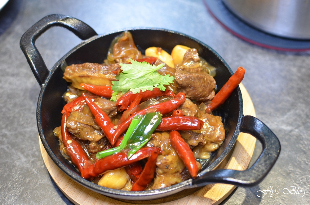 飯Bar Station，在信義微風裡享受一段美味的旅程！每道菜都好看又好吃