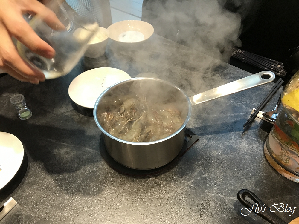 飯Bar Station，在信義微風裡享受一段美味的旅程！每道菜都好看又好吃