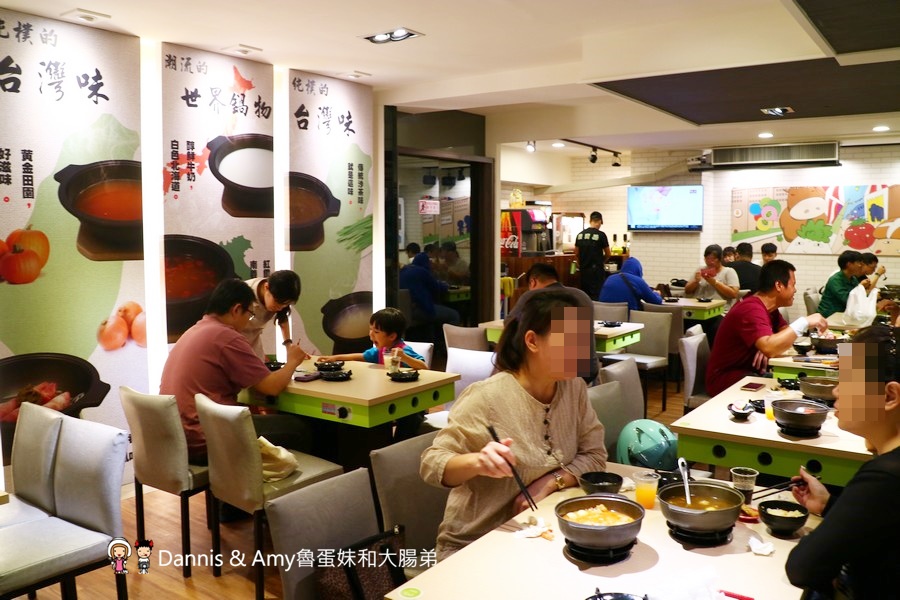 新竹鍋賣局小火鍋四維店。 百元世界小火鍋專賣店。霜淇淋、杜老爺冰淇淋、冰沙、爆米花、飲料汽水、白飯任你吃到飽 ︱懷舊石頭鍋。牛奶起司鍋大推薦！（ 影片） - Dannis &