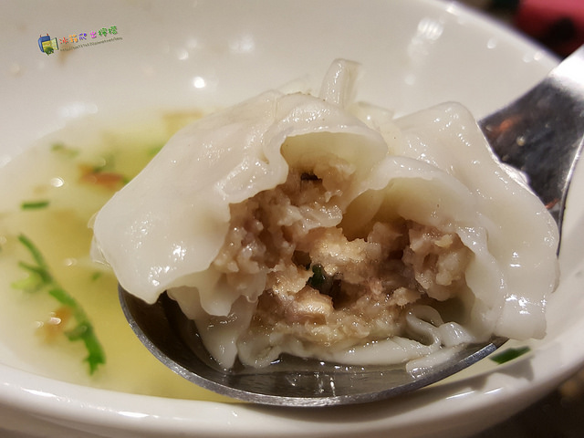 20171012_210036_37604285226_o