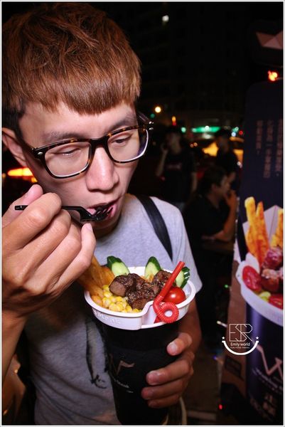 走樣牛排杯 (31)