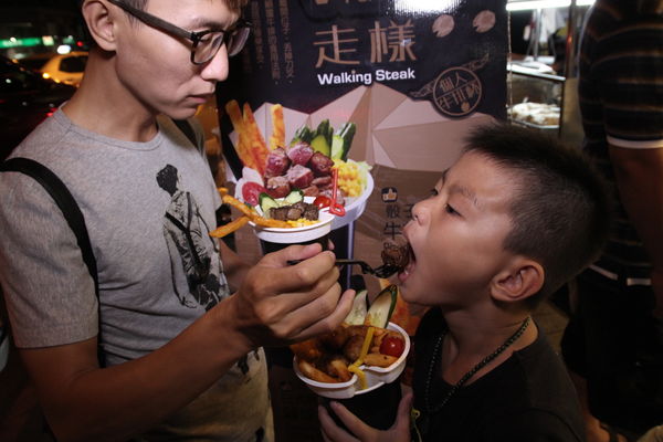 走樣牛排杯 (32)