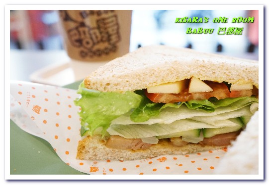 巴部屋工房(文心店):台中伴手禮.美味純鮮奶脆餅與健康蔬果吐司三明治的共演──巴部屋工房