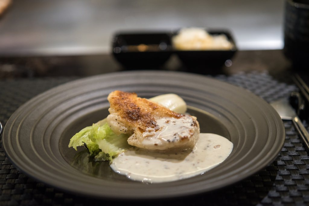 鐵板食記|大初鐵板燒|低調風格高檔食材饗宴/台北松山文創園區人氣鐵板料理餐廳/捷運市政府站美食 - 麥仔の生活日記