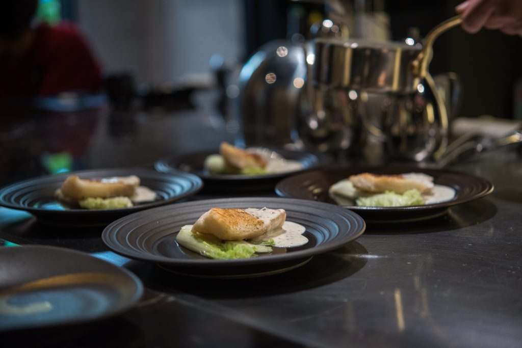 鐵板食記|大初鐵板燒|低調風格高檔食材饗宴/台北松山文創園區人氣鐵板料理餐廳/捷運市政府站美食 - 麥仔の生活日記