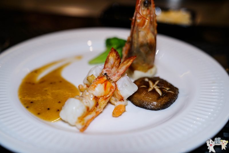 【台北美食】大初鐵板燒Teppanyaki，無菜單料理，松山文創園區│捷運市府站│預約制 - 小美叮叮-旅遊看世界