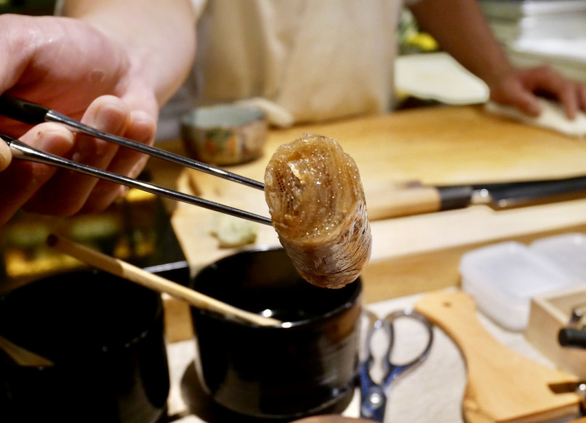 [新北中和] 台北無菜單料理 竜壽司‧割烹（竜すし）每貫握壽司都營造不同味蕾與口感 / 成熟的無菜單饗宴 