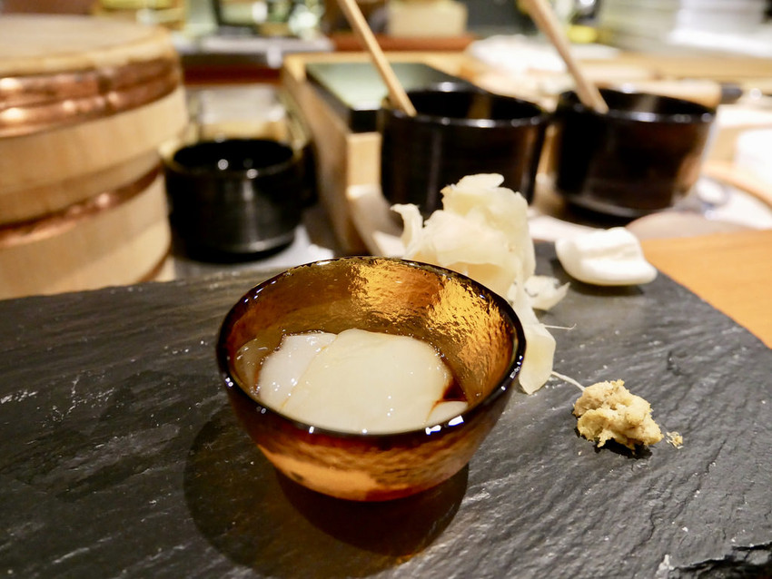 [新北中和] 台北無菜單料理 竜壽司‧割烹（竜すし）每貫握壽司都營造不同味蕾與口感 / 成熟的無菜單饗宴 