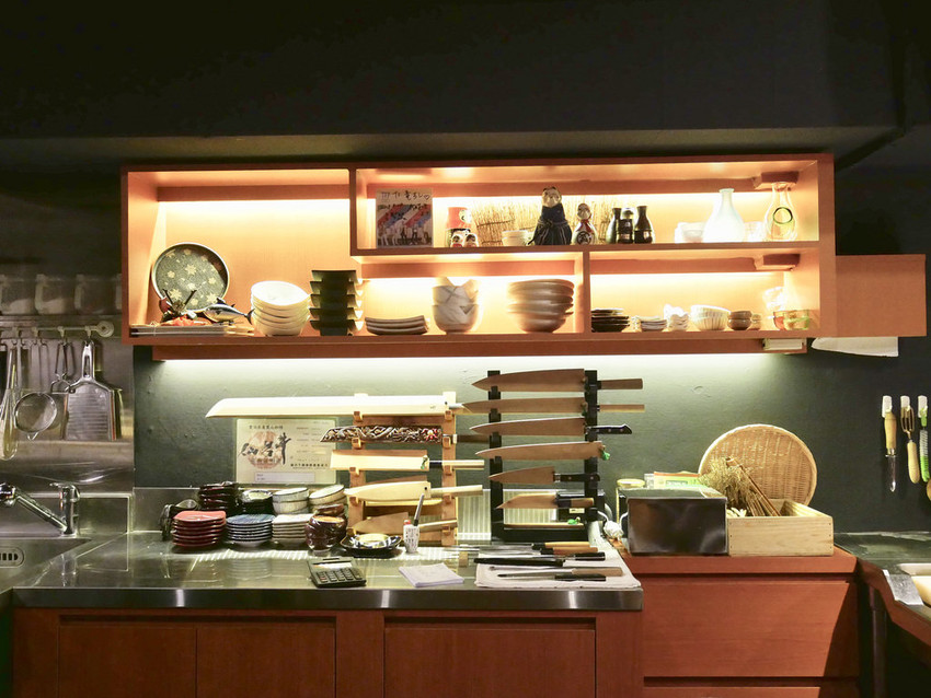 [新北中和] 台北無菜單料理 竜壽司‧割烹（竜すし）每貫握壽司都營造不同味蕾與口感 / 成熟的無菜單饗宴 