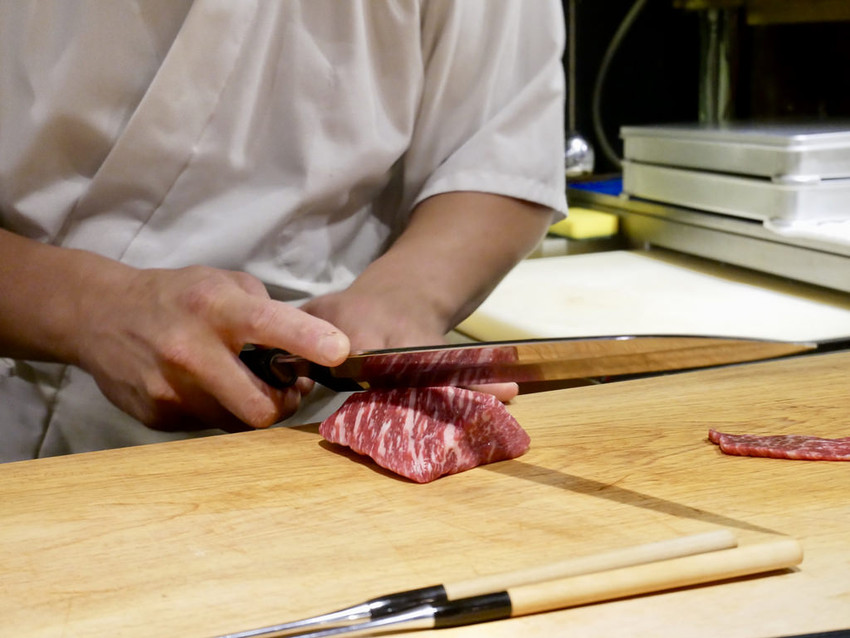 [新北中和] 台北無菜單料理 竜壽司‧割烹（竜すし）每貫握壽司都營造不同味蕾與口感 / 成熟的無菜單饗宴 