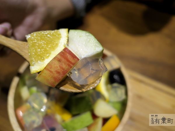 【花蓮吉安美食】旬壽司：精緻美味日式料理，必點丼飯握壽司；餐點豐富多元，環境舒適聚餐推薦