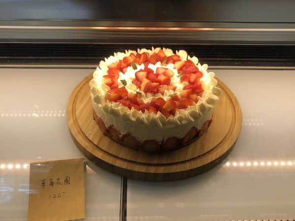 IMG_2098 2.jpg IMG_2098 2.jpg