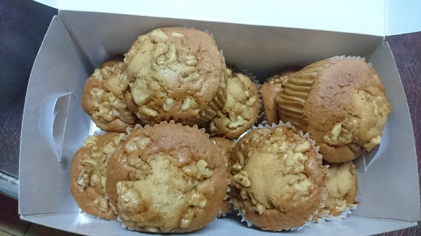 小潘蛋糕坊(總店):板橋~小潘蛋糕坊~超推鳳凰酥~濃郁的奶香味~好吃到嫑嫑~必買伴手禮