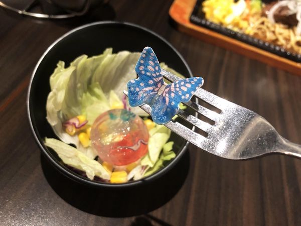 ●嘉義食記●王牪牛排美食餐飲館/嘉義中山路/奢華享受最平價的高級排餐/霸王別飢活動吃免錢