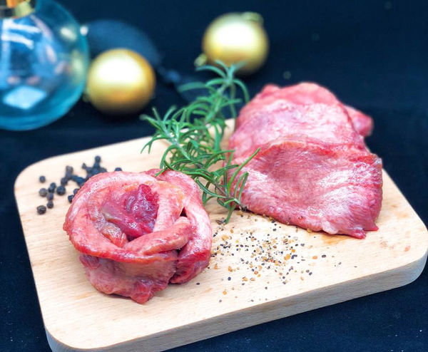 ●嘉義食記●王牪牛排美食餐飲館/嘉義中山路/奢華享受最平價的高級排餐/霸王別飢活動吃免錢