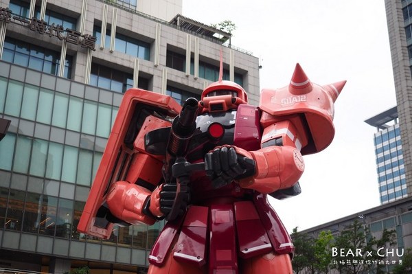 GUNDAM docks at TAIWAN(巨型鋼彈亞洲巡迴展─台灣站)(台灣站):巨型鋼彈亞洲巡迴展台灣站・大男孩與小男孩都無法抗拒