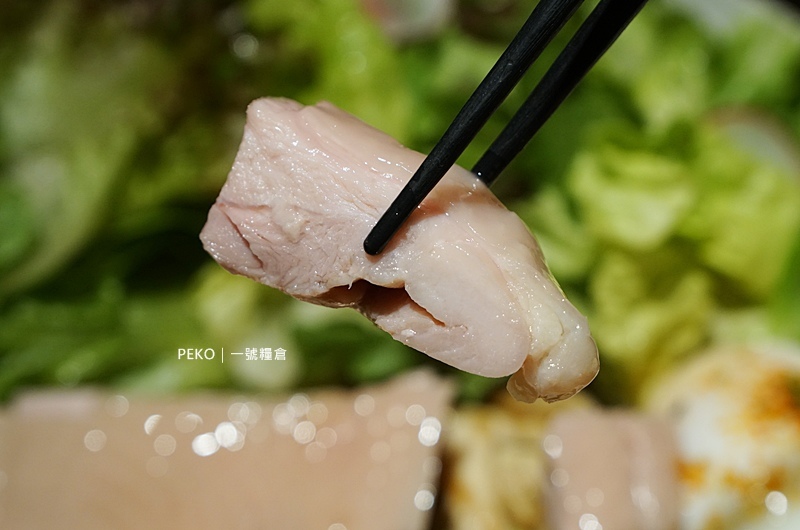 一號糧倉.一號糧倉牛肉麵.一號糧倉菜單.台北米其林.台北牛肉麵推薦.忠孝復興 美食.和牛牛肉麵.八德路美食.樂埔滙農.喜荒愛不仍.