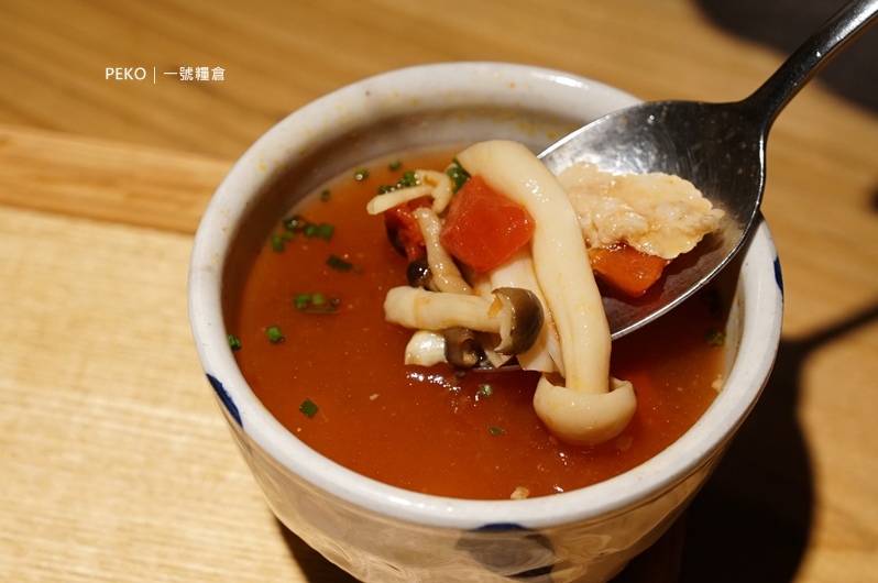 一號糧倉.一號糧倉牛肉麵.一號糧倉菜單.台北米其林.台北牛肉麵推薦.忠孝復興 美食.和牛牛肉麵.八德路美食.樂埔滙農.喜荒愛不仍.