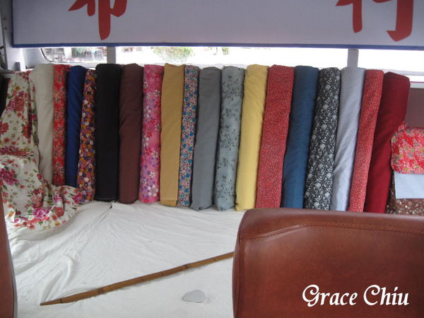 綠17舊城公車 觀光主題公車 大稻埕 華中河濱公園 布行 永樂市場