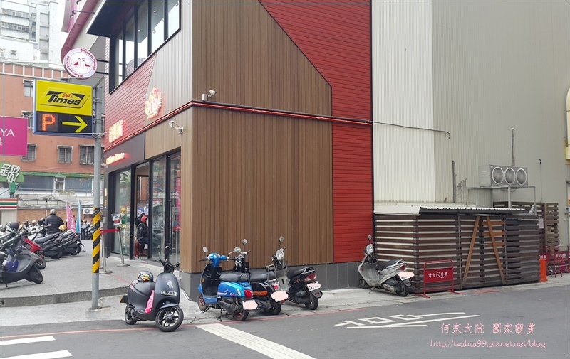 新北新莊新時代香雞城 03.jpg