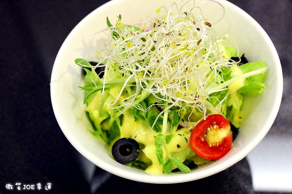 台中勤美商圈早午餐餐廳，義拉瓦!讓你晚上也能吃到早午餐。 - 微笑Joe幸運