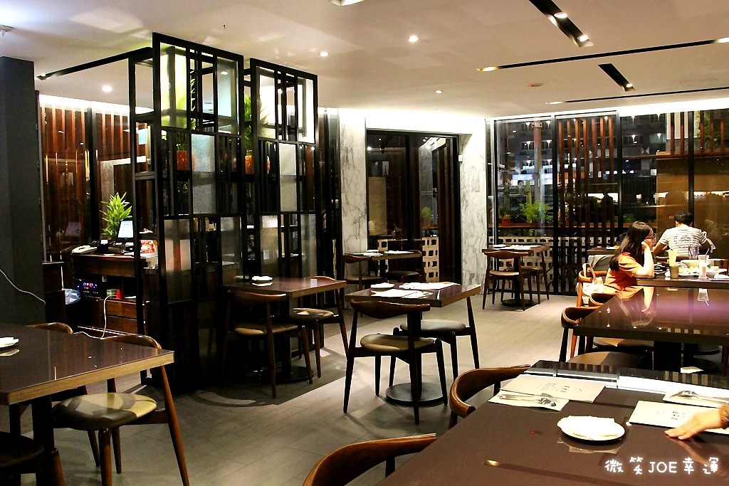 台中勤美商圈早午餐餐廳，義拉瓦!讓你晚上也能吃到早午餐。 - 微笑Joe幸運