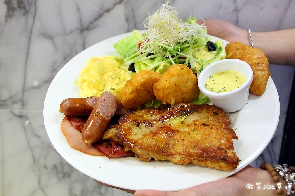 台中勤美商圈早午餐餐廳，義拉瓦!讓你晚上也能吃到早午餐。 - 微笑Joe幸運