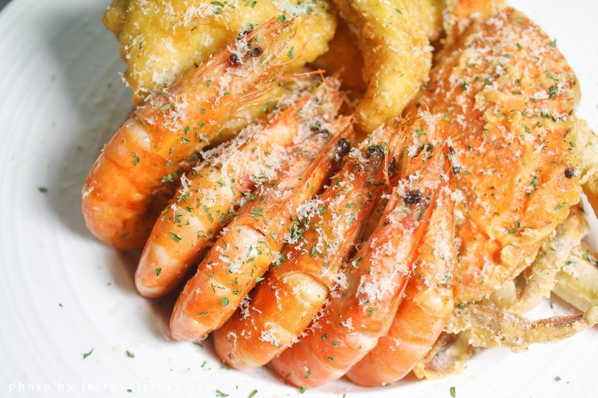 Mastro 戰斧教父 海鮮超澎湃的痛風海鮮燉飯，吃海鮮吃到厭世!中和牛排/中和聚餐餐廳【中和美食/板橋美食】 @J&A的旅行