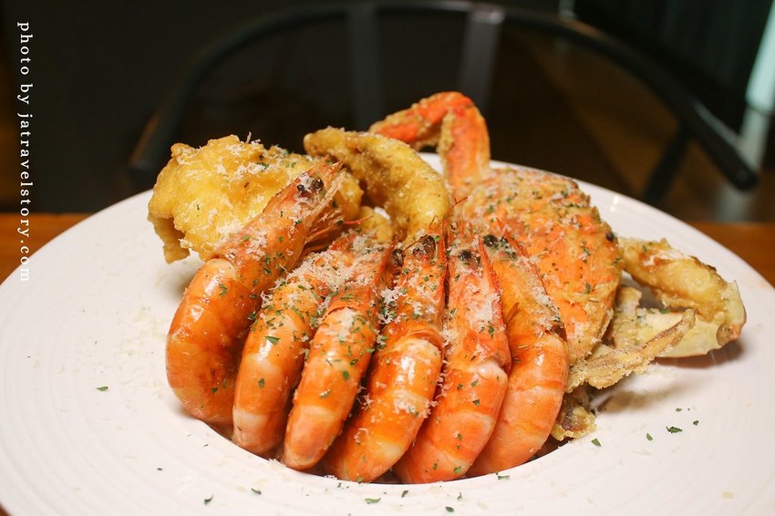 Mastro 戰斧教父 海鮮超澎湃的痛風海鮮燉飯，吃海鮮吃到厭世!中和牛排/中和聚餐餐廳【中和美食/板橋美食】 @J&A的旅行