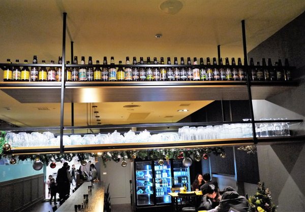 Mastro 戰斧教父(Mastro 戰斧教父 中和環球):【中和美食】MASTRO 戰斧教父 (中和環球店) / 15oz招牌戰斧豬排 / 巧克力香蕉舒芙蕾鬆餅 / 中和美式餐廳