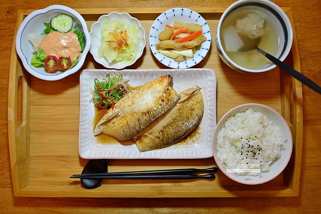 安實鮮廚 Anks Seafood 西門町西門站的海鮮簡餐定食好吃推薦的親子餐廳寵物友善餐廳