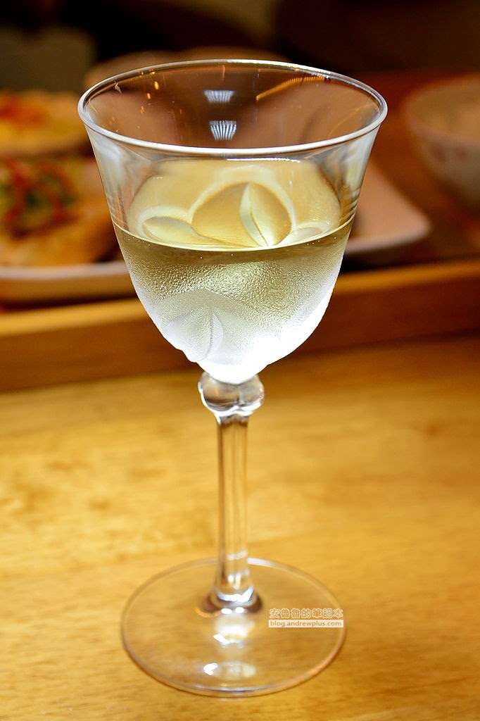 安實鮮廚 Anks Seafood 西門町西門站的海鮮簡餐定食好吃推薦的親子餐廳寵物友善餐廳