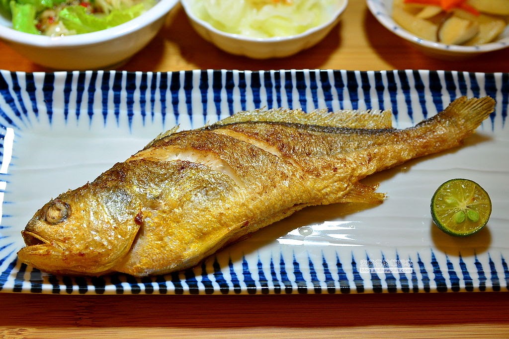 安實鮮廚 Anks Seafood 西門町西門站的海鮮簡餐定食好吃推薦的親子餐廳寵物友善餐廳