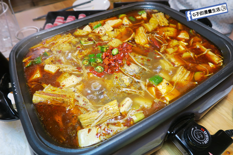 【國父紀念館麻辣鍋】 滿漢爐魚-重慶烤魚