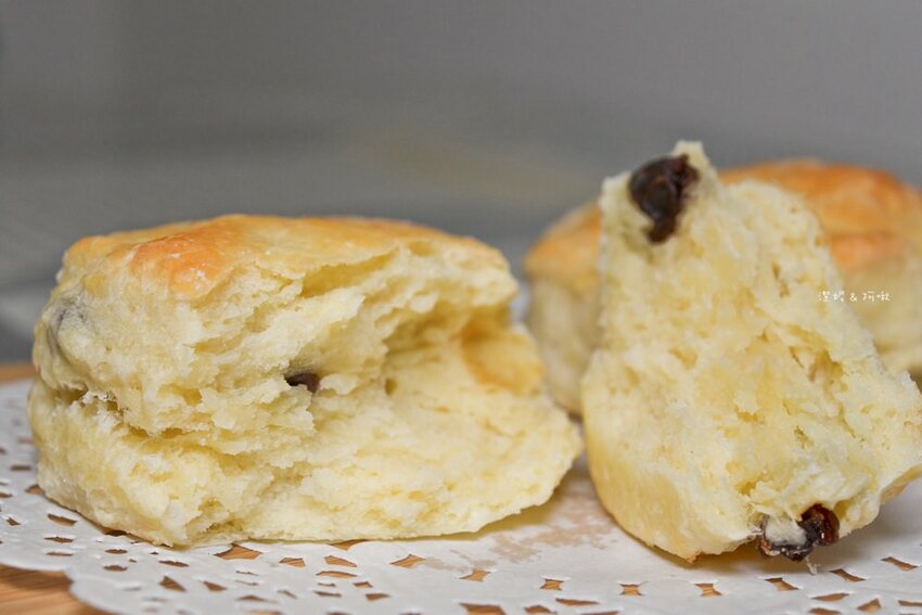 中壢美食【綿羊爺爺小食光】好鬆軟自製法國麵包