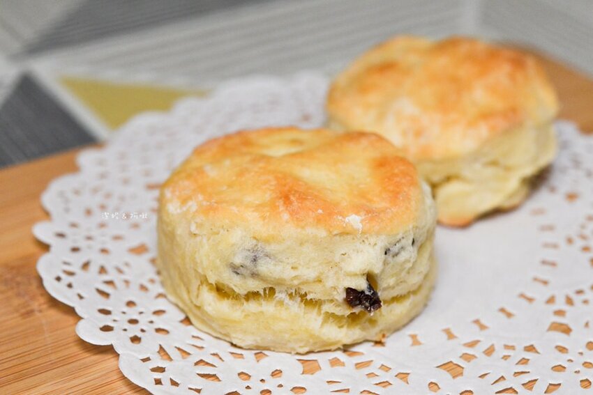 中壢美食【綿羊爺爺小食光】好鬆軟自製法國麵包