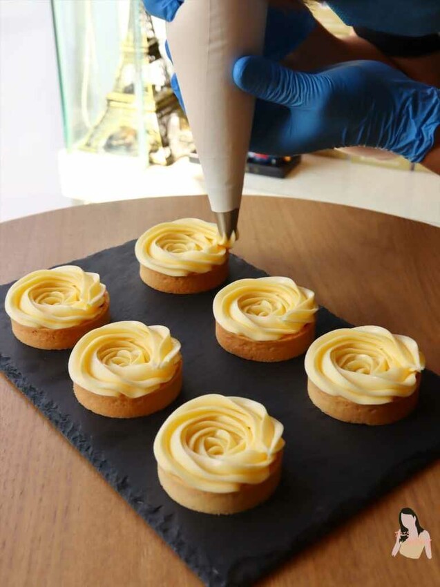 吻鑽糖超流心乳酪塔,台南國華街必買超夯伴手禮 – 艾瑞絲的吃貨日常