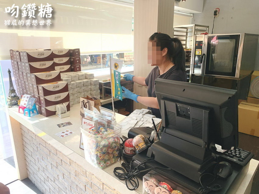 【台南美食】台南超邪惡爆漿熔岩乳酪塔-吻鑽糖半熟乳酪塔專門店！一周只賣四天！食尚玩家推薦台南半熟乳酪塔！台南散步甜點，國華街美食！ @猴屁的異想世界