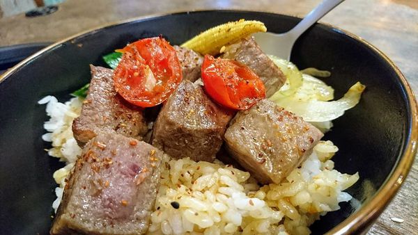 29598333_1831103633587984_1743659350231341308_n