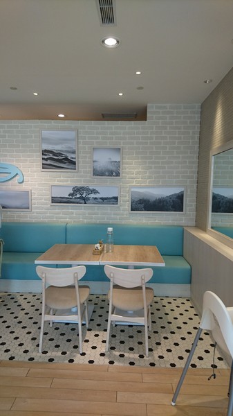 Woosa屋莎鬆餅屋:高雄夢時代~Woosa 屋莎鬆餅屋~雲朵優格與蓬鬆綿密的鬆餅~視覺味覺一百分~