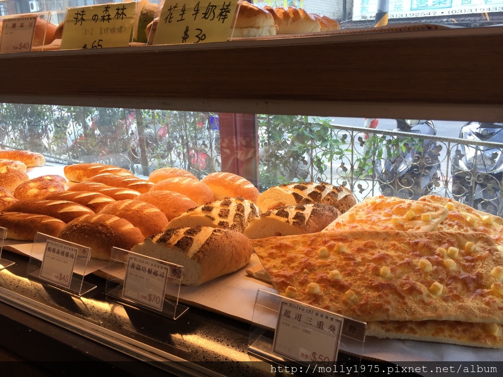 IMG_0561.JPG IMG_0561.JPG