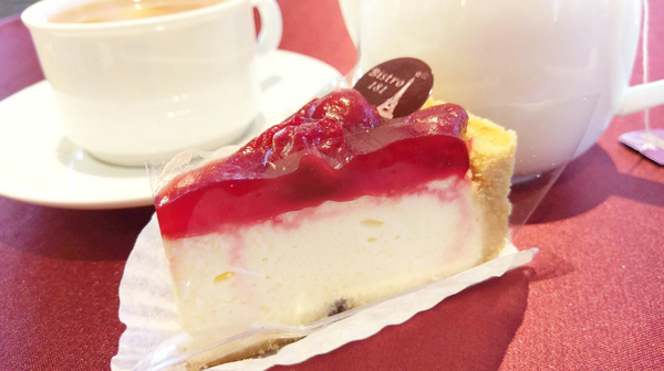 BISTRO181 法式烘焙坊：桃園龜山Bistro181 法式烘焙坊-主打健康天然麵包，採用自種植物 ，現正推出派對餐盒 ，還有法國麵包裹烤雞超吸睛!!聖誕節不用再東奔西跑