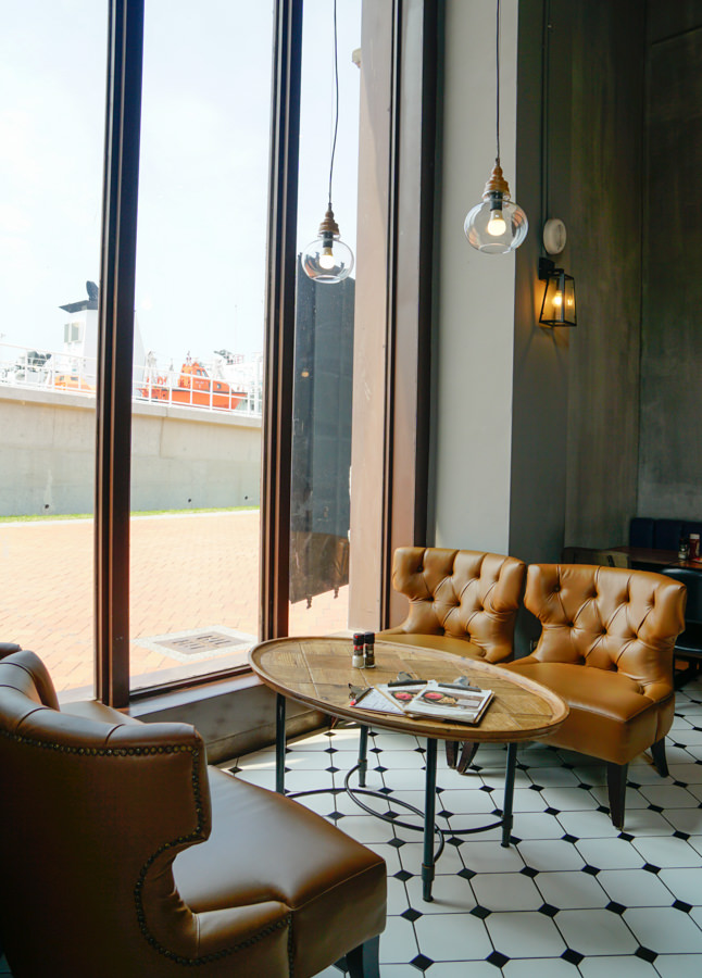 [高雄]NOW & THEN by nybc-駁二區超有型工業風早午餐餐廳! - 美食好芃友