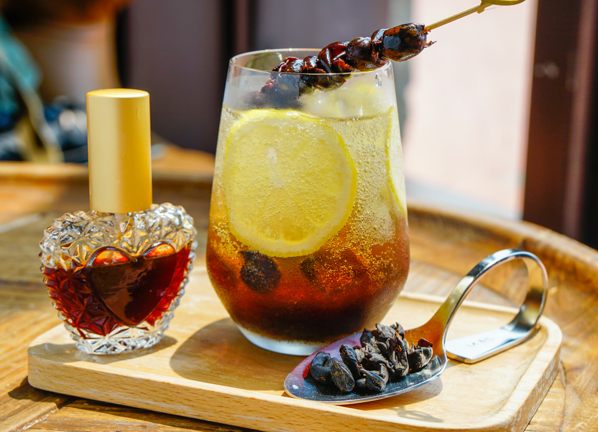 [高雄]NOW & THEN by nybc-駁二區超有型工業風早午餐餐廳! - 美食好芃友