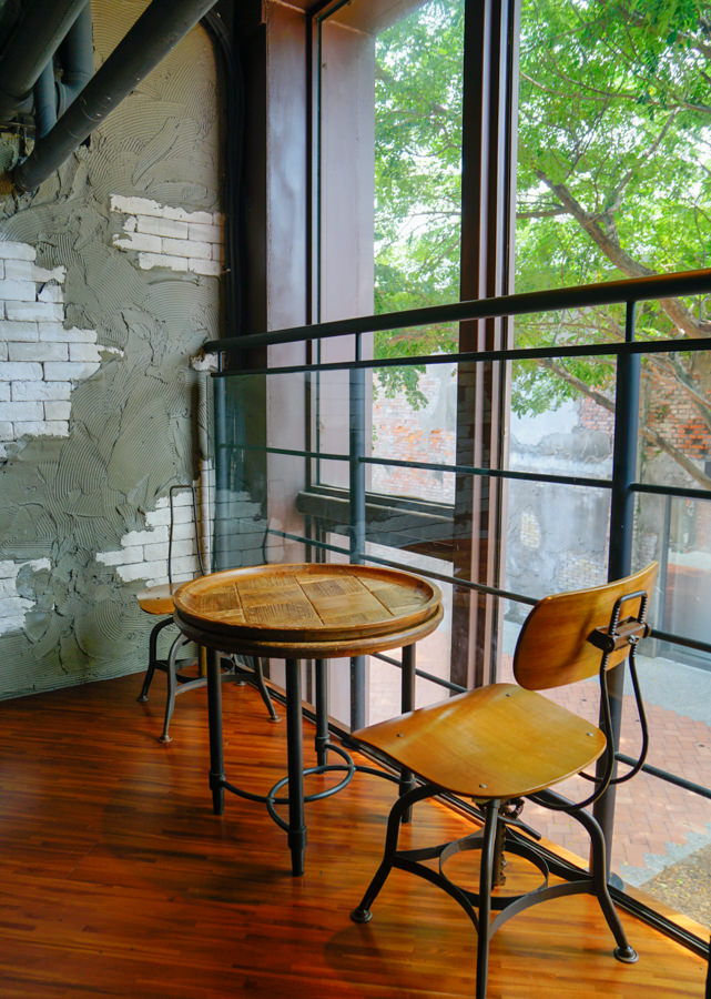 [高雄]NOW & THEN by nybc-駁二區超有型工業風早午餐餐廳! - 美食好芃友