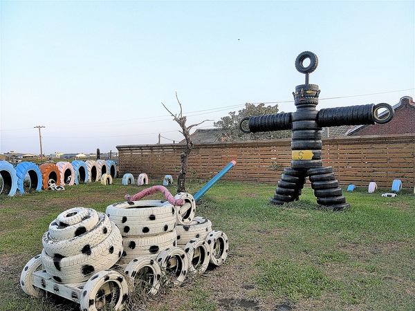 福寶輪胎公園~福興產業館(牛稠古厝):【彰化福興景點】福寶輪胎公園/福興產業館(牛稠古厝)~新IG熱門人氣打卡景點