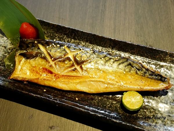 【台北信義美食】捷運市政府站 神田日式燒肉丼 平價日式丼飯 內用湯品、飲料無限供應 (20).JPG