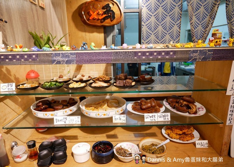 《新竹竹北美食》麵角麵食館メン角。每日限量“麵”才是真正的主角。只用麵粉和鹽水做出的美味Q彈的麵條 ︱家樂福附近 影片 《新竹竹北美食》麵角麵食館メン角。每日限量“麵”才是真正的主角。只用麵粉和鹽水做出的美味Q彈的麵條 ︱家樂福附近 影片