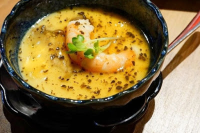 冬季戀歌【鮨一の鍋】雨在下，風在吹，溫暖在這裡